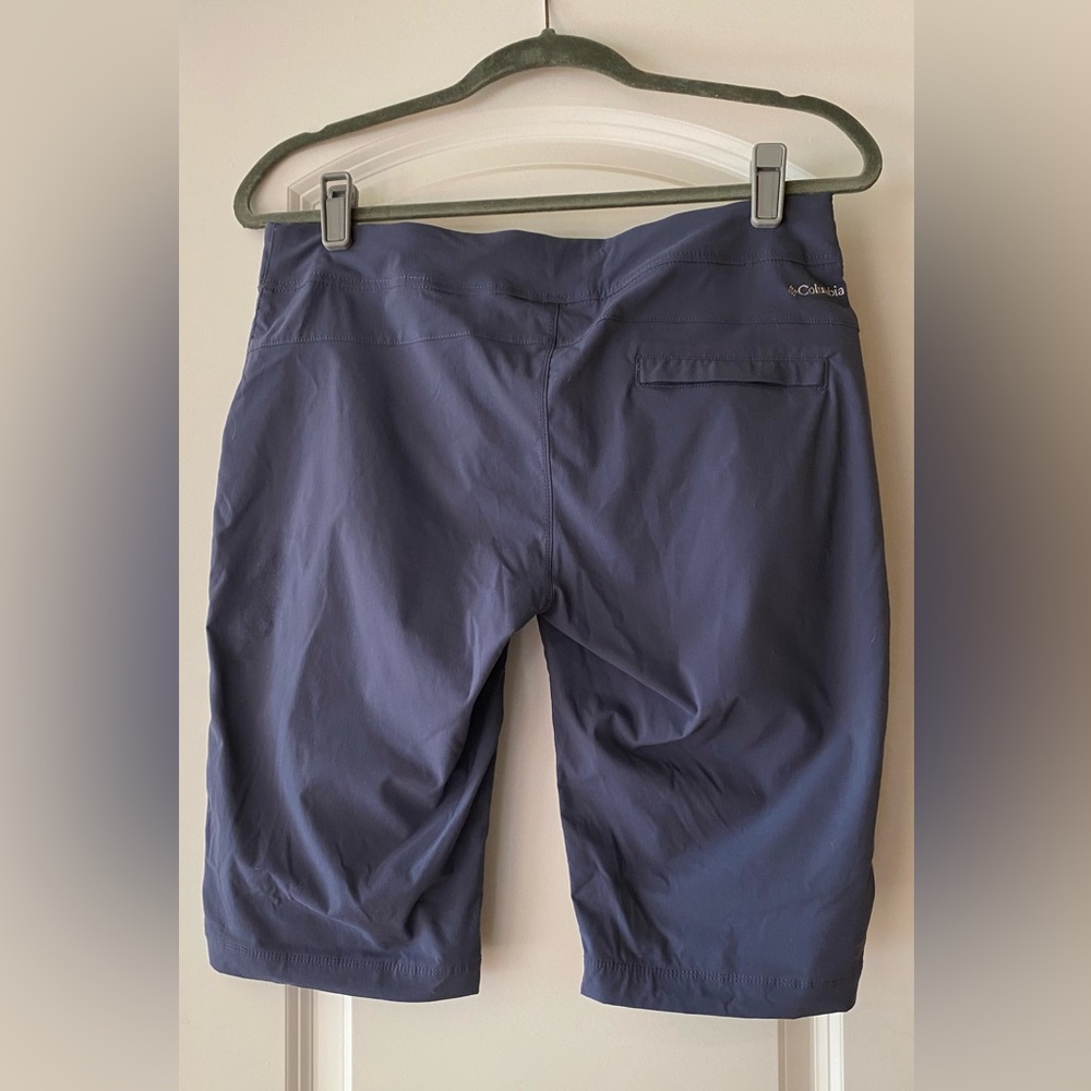 Columbia Women’s Anytime Outdoor Long Short Sz 6 - Picture 2 of 6